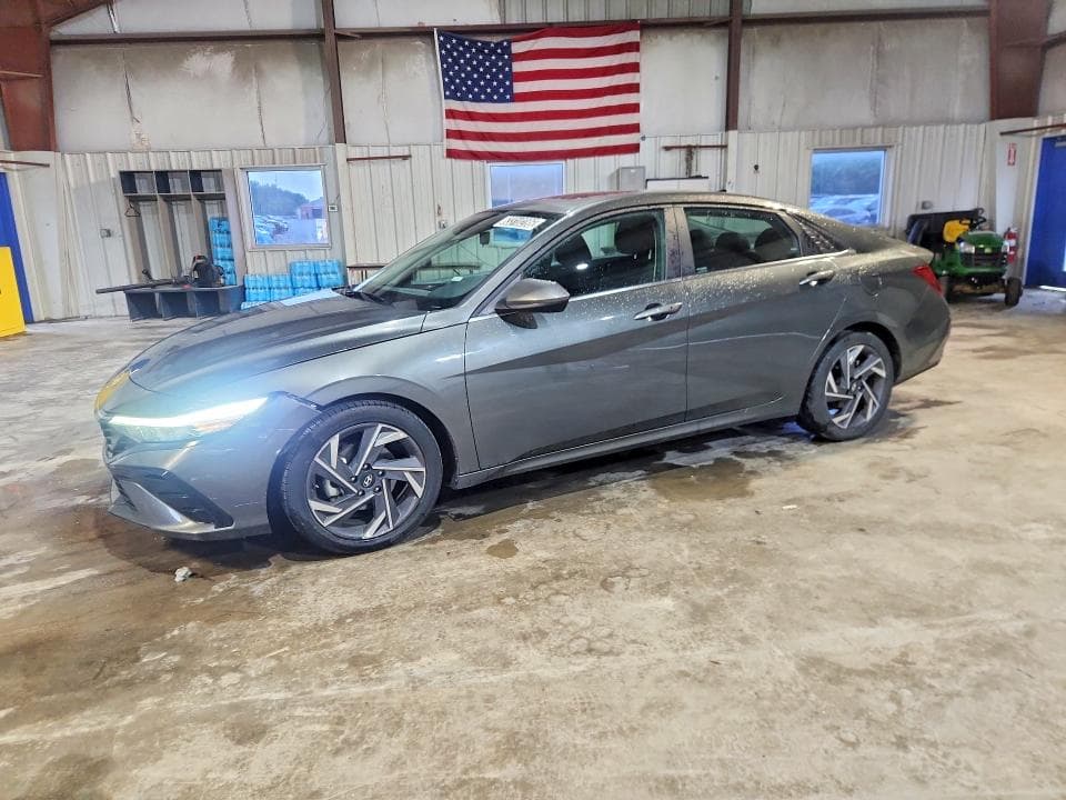 2025 HYUNDAI ELANTRA SEL - 1
