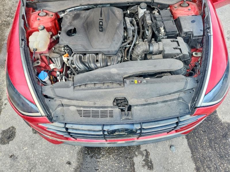 2021 HYUNDAI SONATA SE 11
