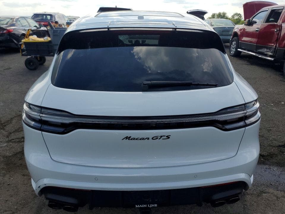 2026 PORSCHE MACAN GTS 6