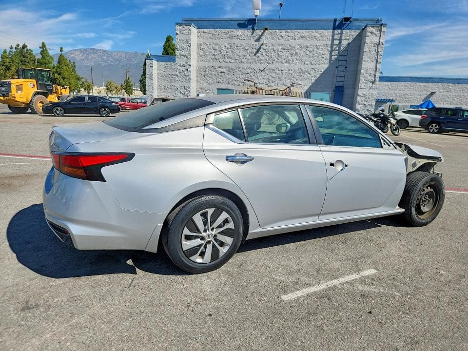 2020 NISSAN ALTIMA S 3