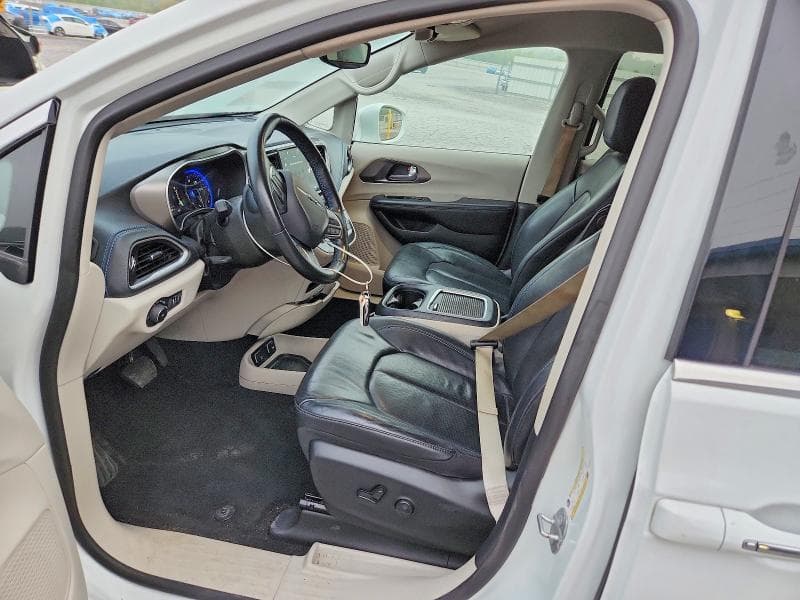 2021 CHRYSLER PACIFICA TOURING L 7