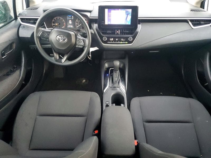 2024 TOYOTA COROLLA LE 8