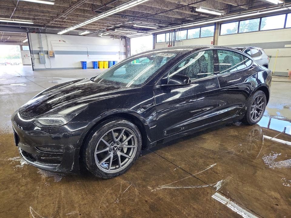 2022 TESLA MODEL 3 - 1