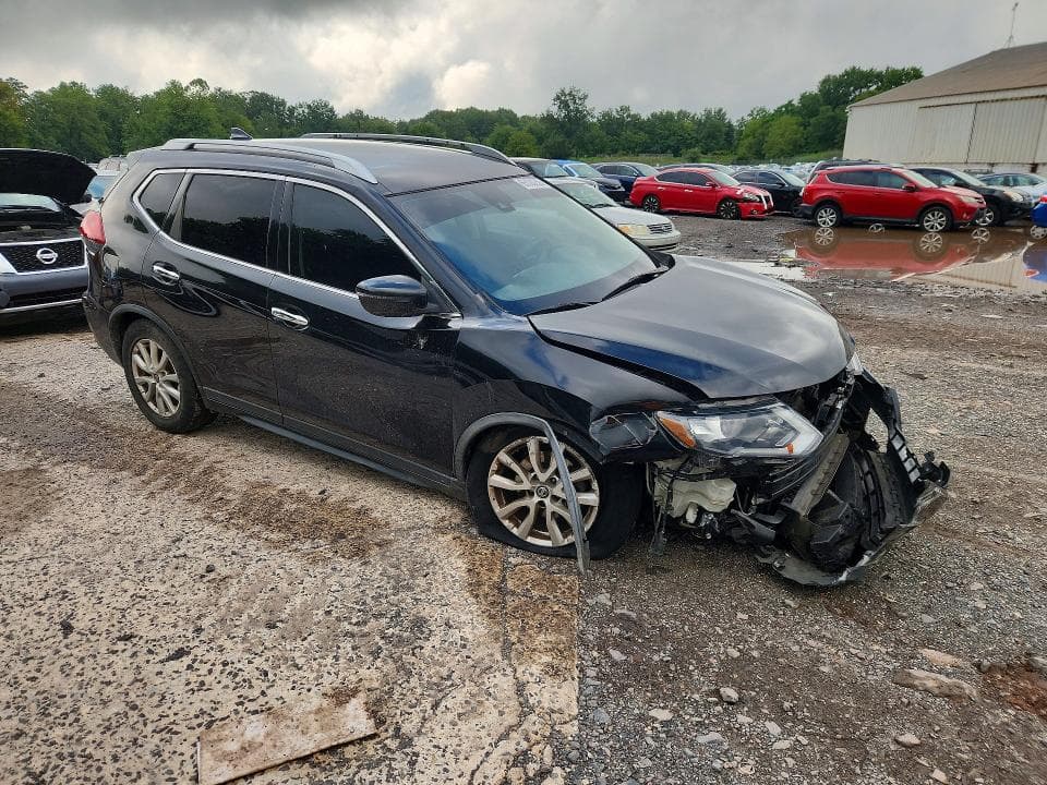 2019 NISSAN ROGUE SV 4