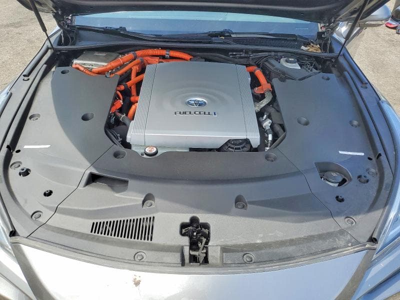 2022 TOYOTA MIRAI XLE 11