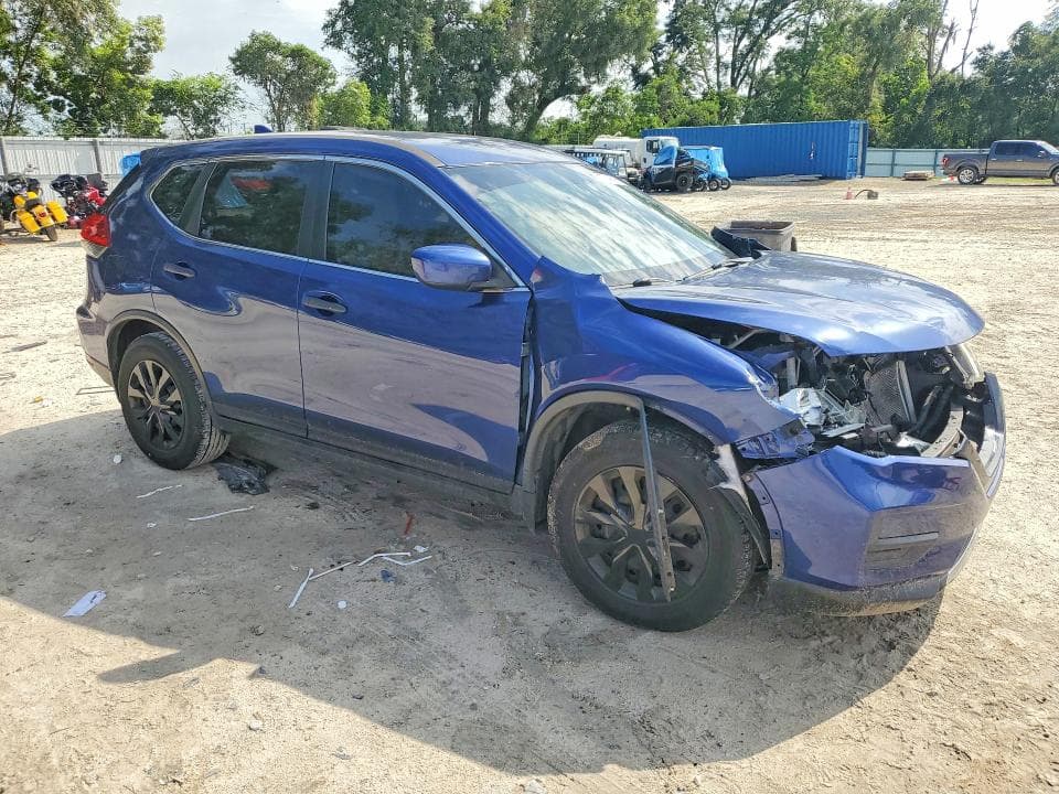 2017 NISSAN ROGUE S 4