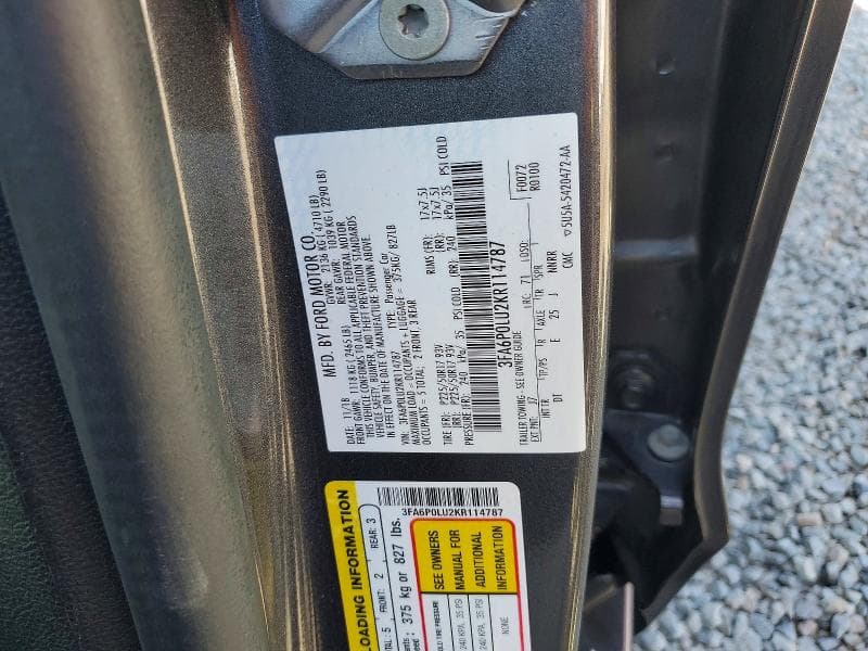2019 FORD FUSION SE 12
