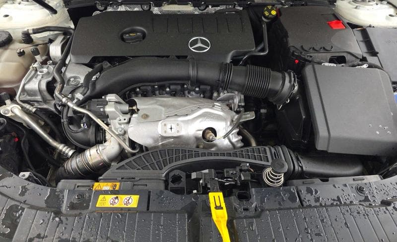 2021 MERCEDES-BENZ GLB 250 4MATIC 7