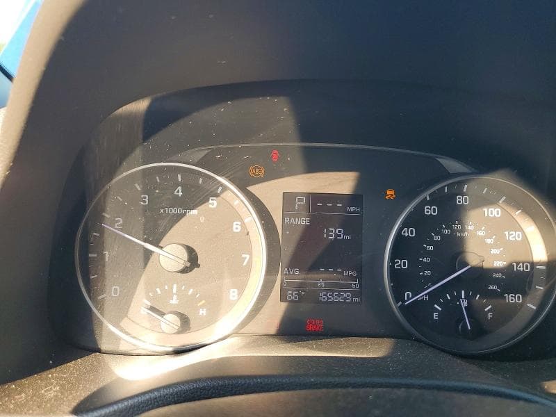2017 HYUNDAI ELANTRA SE 9