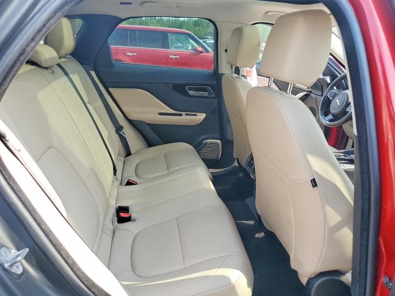 2018 JAGUAR F-PACE PREMIUM 10