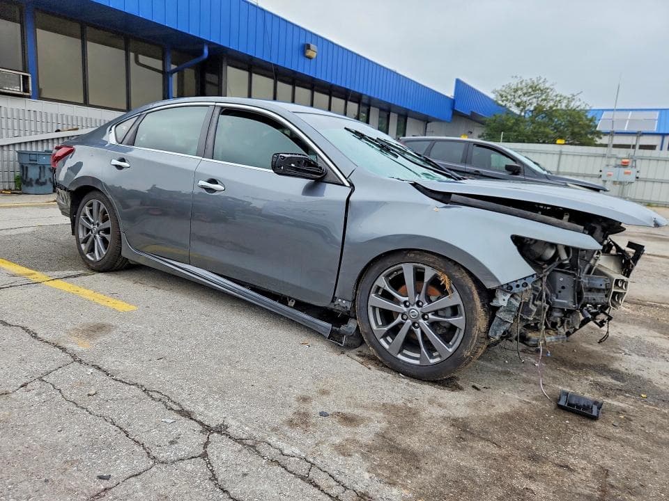 2018 NISSAN ALTIMA 2.5 SR 4