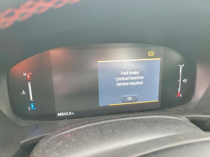 2024 FORD ESCAPE ST LINE 9