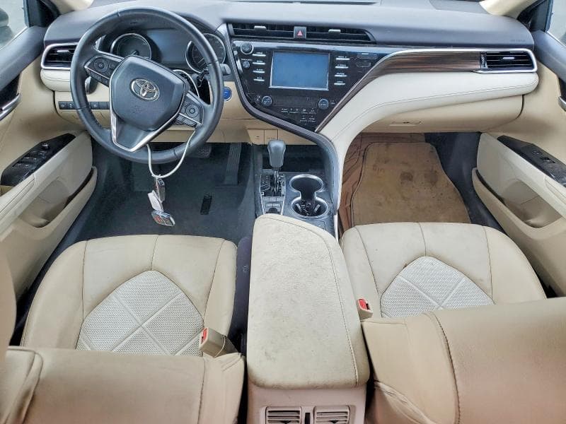 2018 TOYOTA CAMRY HYBRID XLE 8