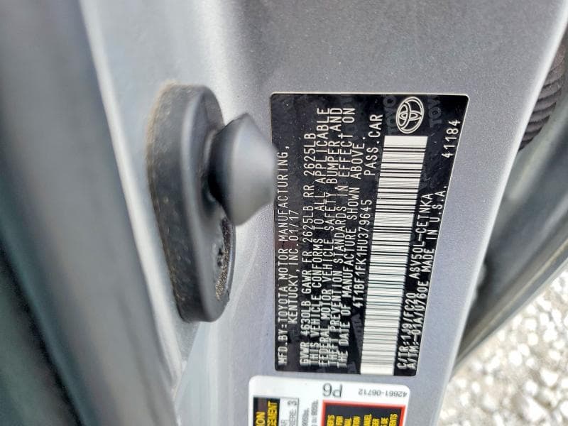 2017 TOYOTA CAMRY LE 12