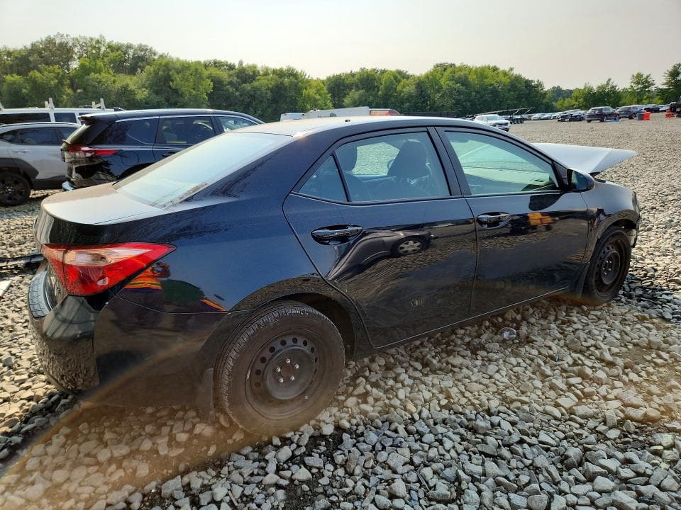2017 TOYOTA COROLLA LE 3