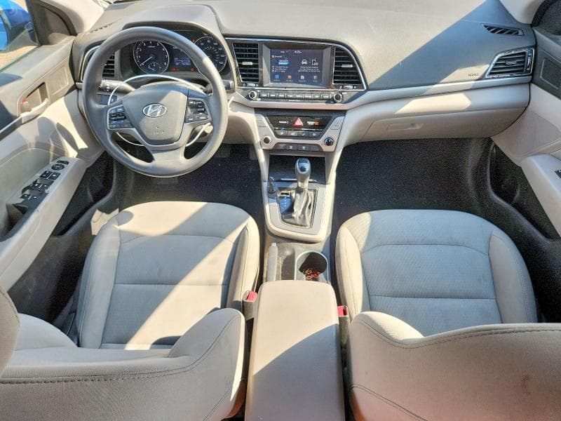 2017 HYUNDAI ELANTRA SE 8