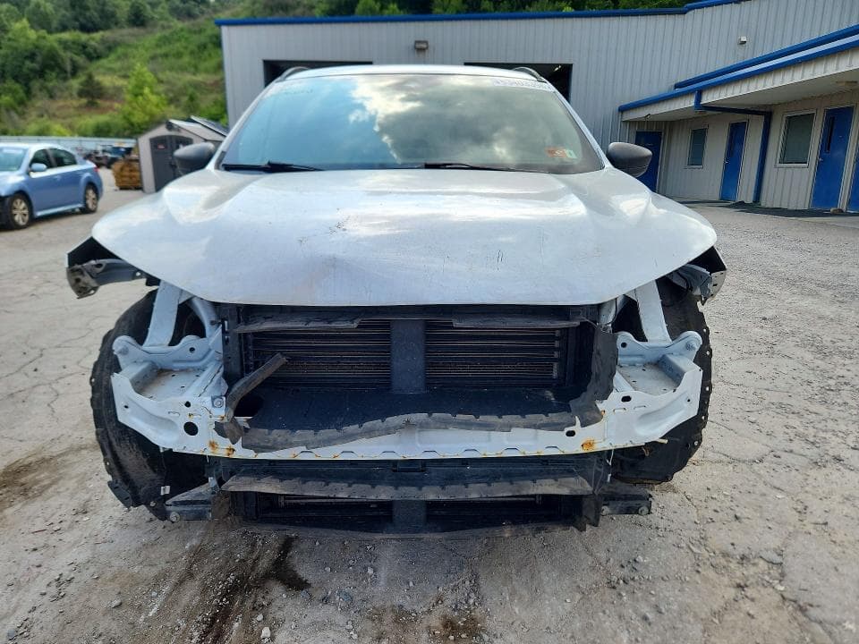 2023 FORD ESCAPE ST LINE 5