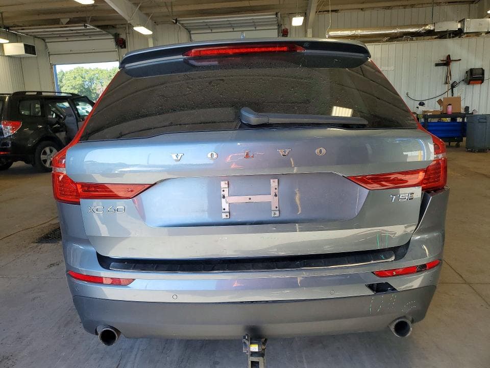 2018 VOLVO XC60 T5 6
