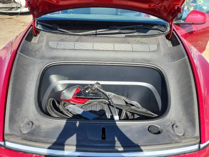 2026 TESLA MODEL Y 12