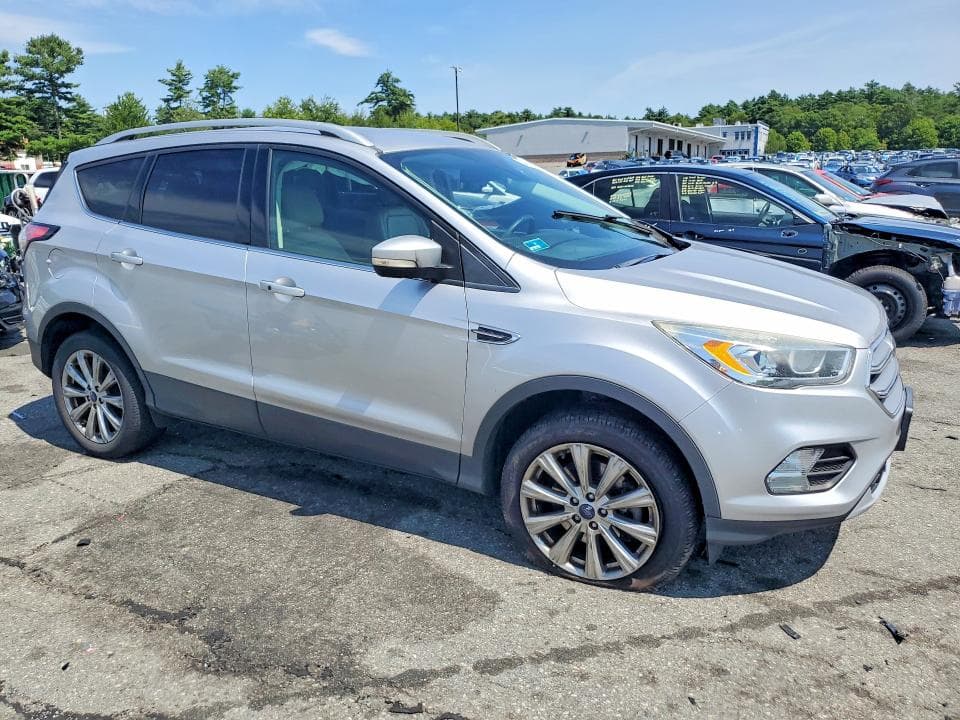 2017 FORD ESCAPE TITANIUM 4