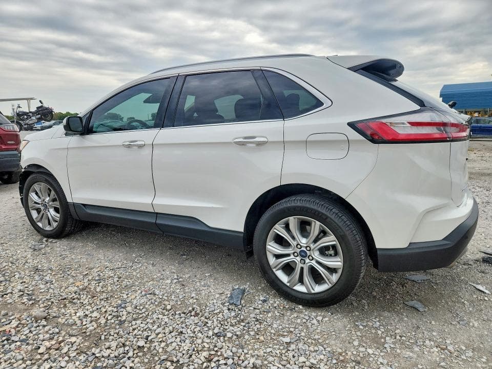 2022 FORD EDGE TITANIUM 2