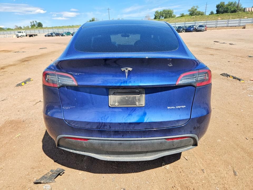 2023 TESLA MODEL Y 6