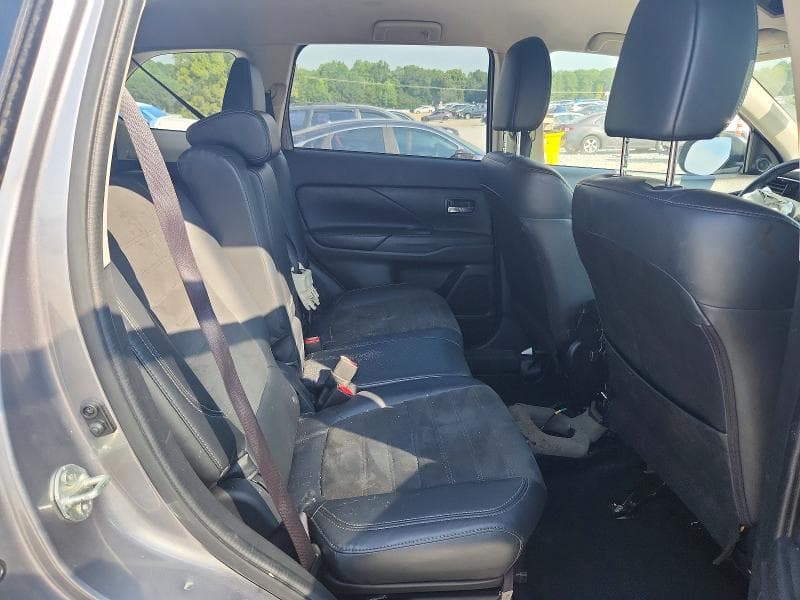2019 MITSUBISHI OUTLANDER SE 11