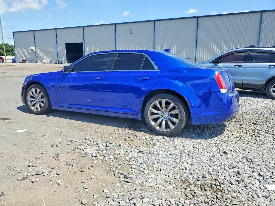2018 CHRYSLER 300 TOURING 2
