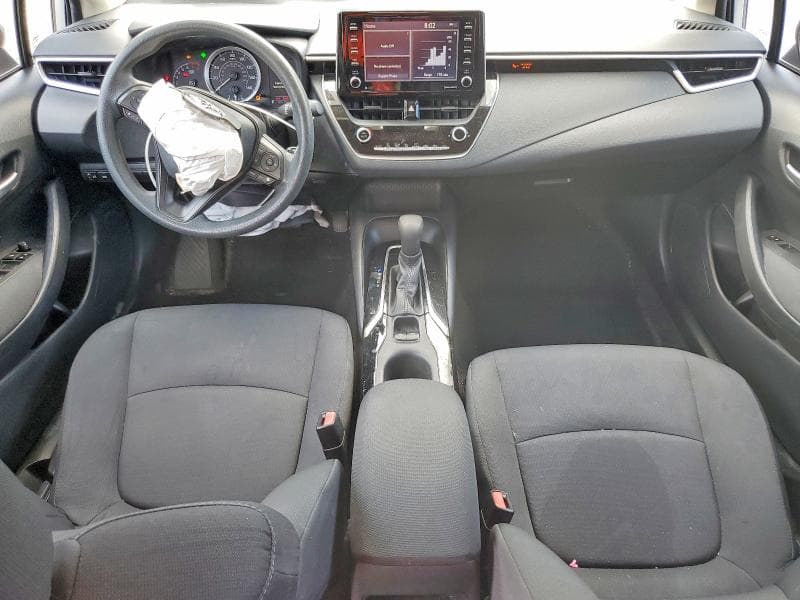 2021 TOYOTA COROLLA LE 8