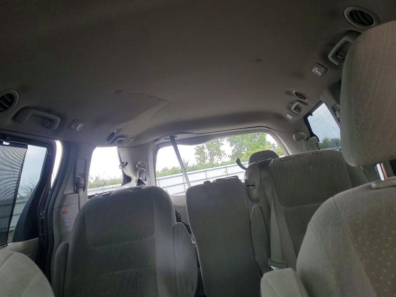 2018 TOYOTA SIENNA LE 10