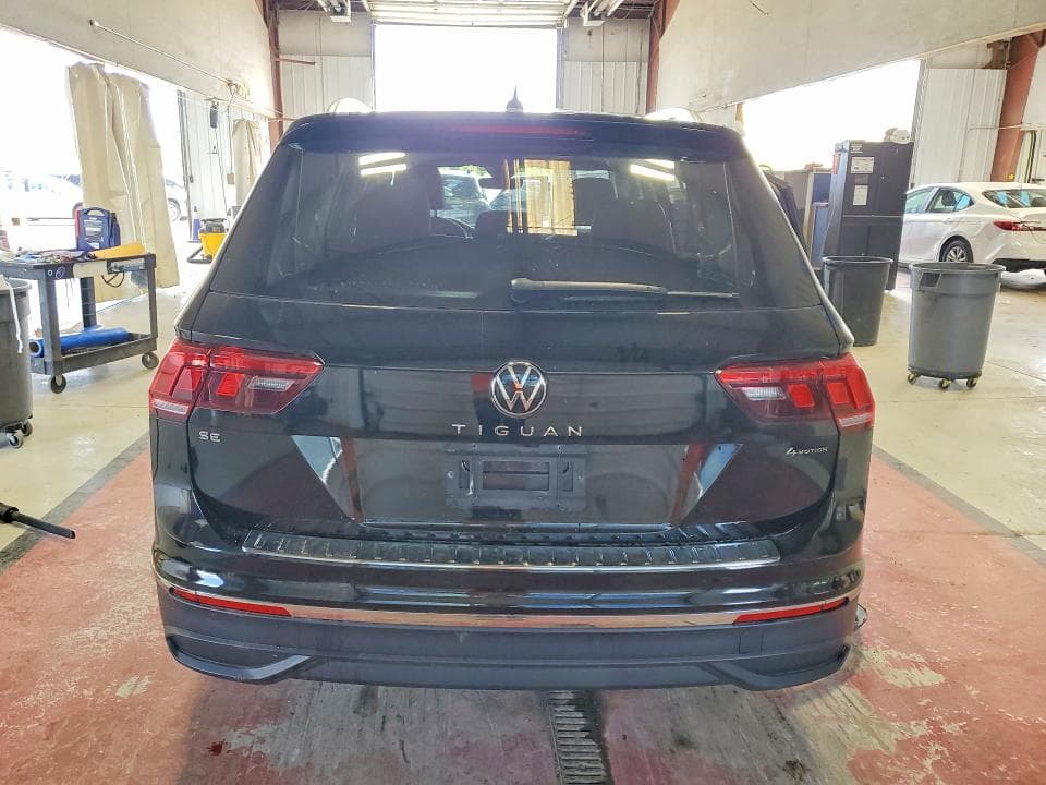 2023 VOLKSWAGEN TIGUAN SE 6