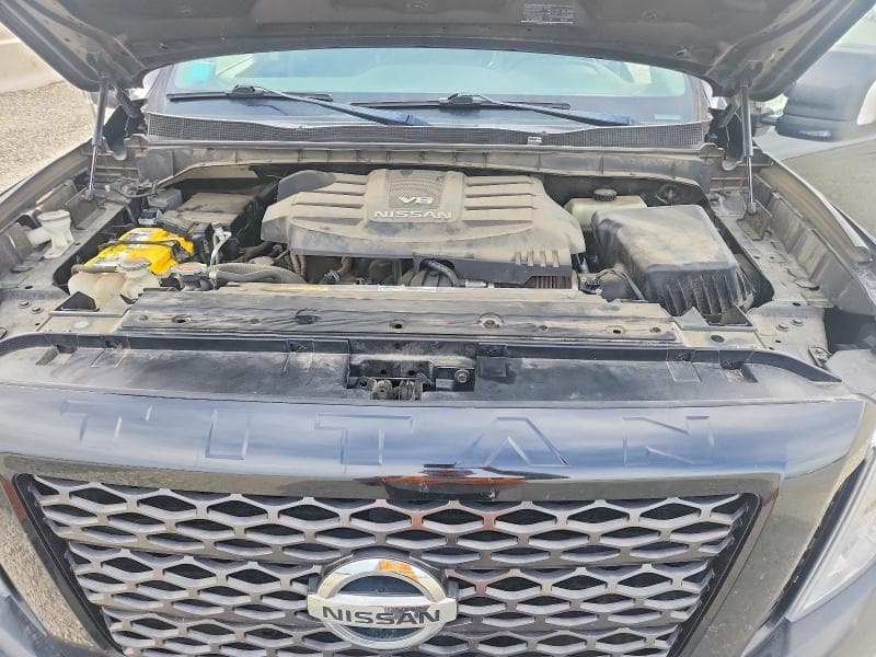2018 NISSAN TITAN PRO-4X 12