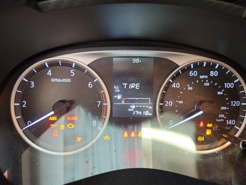 2025 NISSAN VERSA S 9