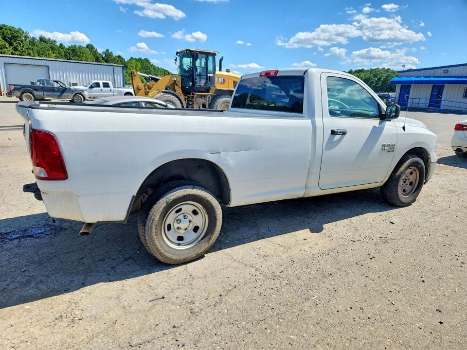 2019 RAM 1500 CLASSIC TRADESMAN 3
