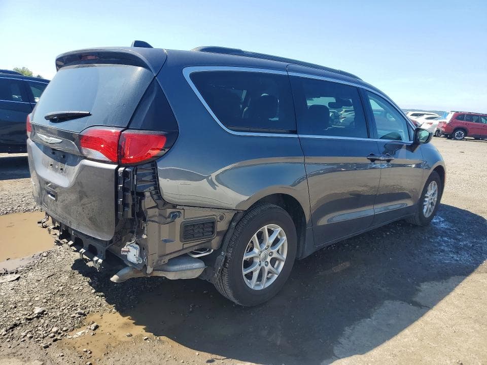 2021 CHRYSLER VOYAGER LXI 3