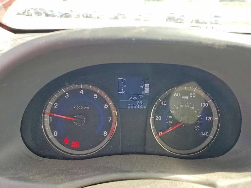 2017 HYUNDAI ACCENT SE 9