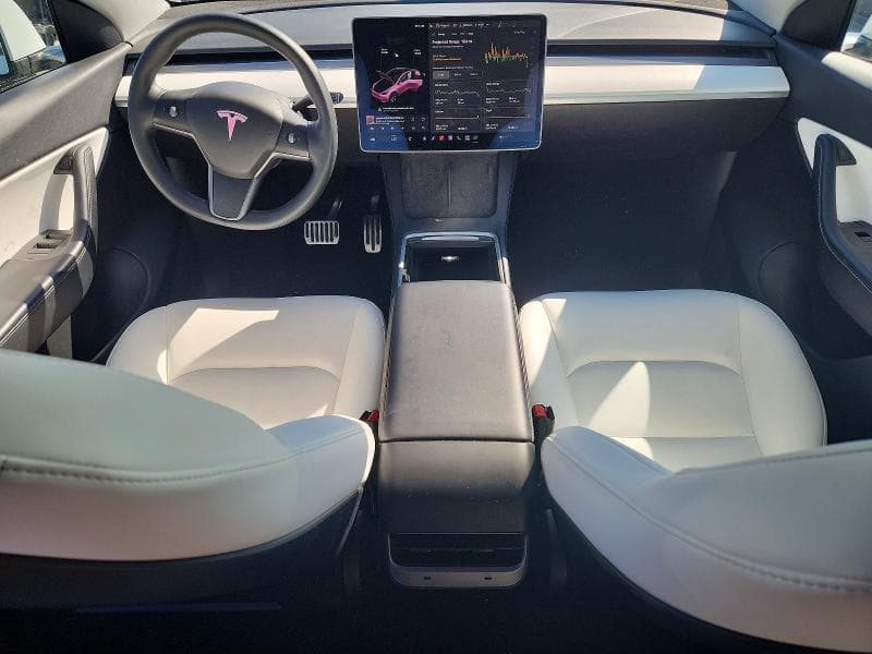 2022 TESLA MODEL Y 8