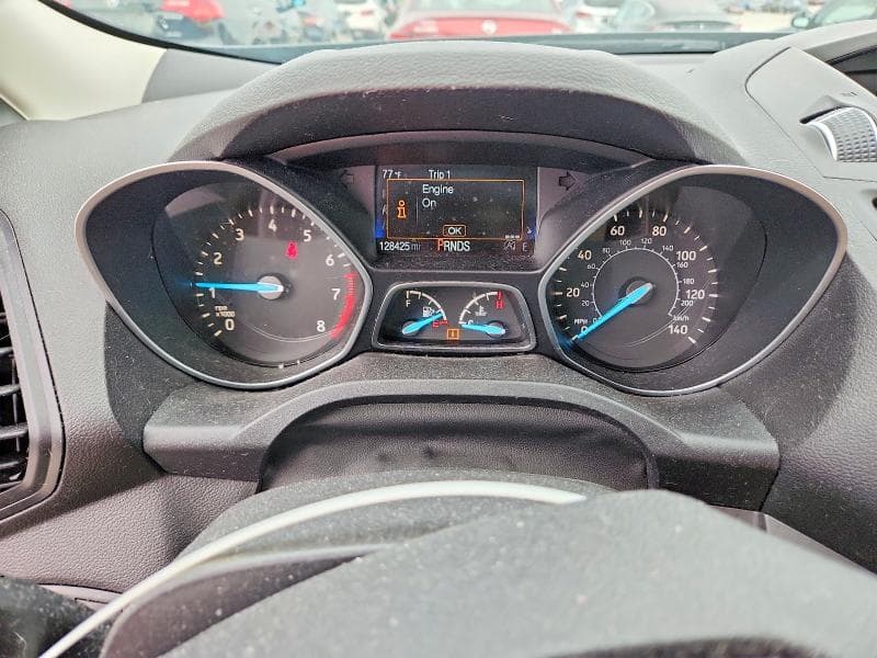 2017 FORD ESCAPE SE 9