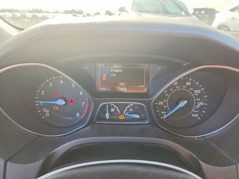 2017 FORD FOCUS SE 9