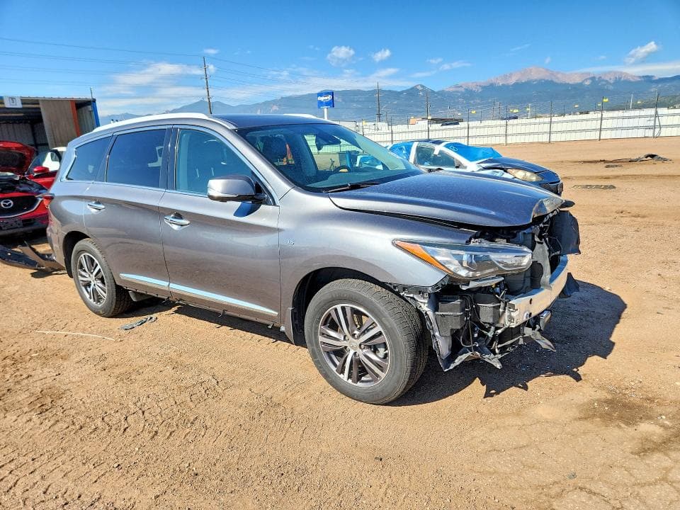 2019 INFINITI QX60 LUXE 4