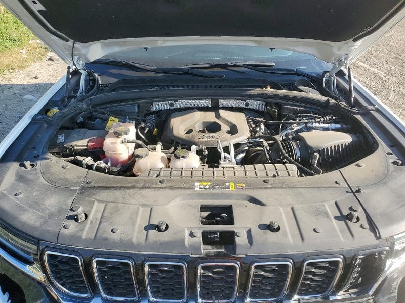 2024 JEEP GRAND CHEROKEE LIMITED 4XE 12