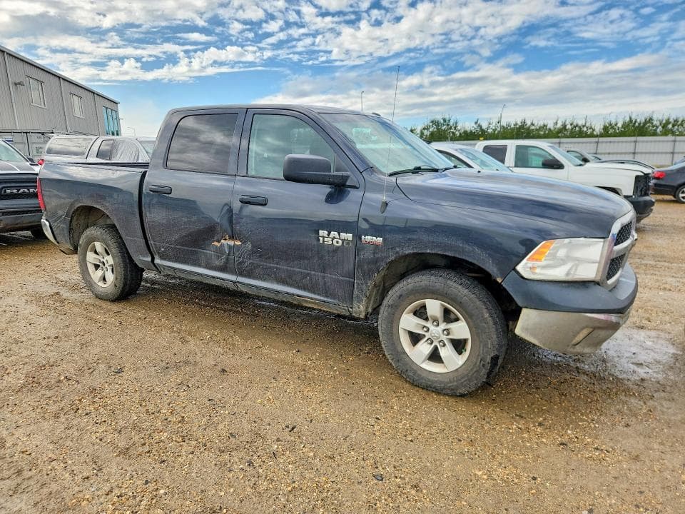 2017 RAM 1500 ST 4