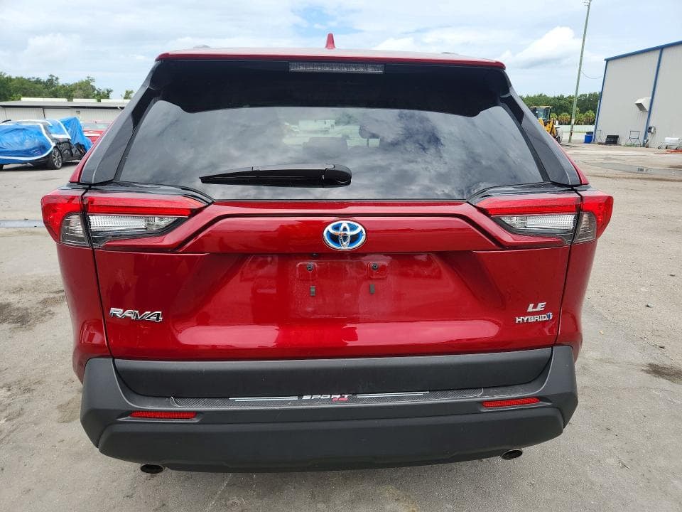 2024 TOYOTA RAV4 LE 6