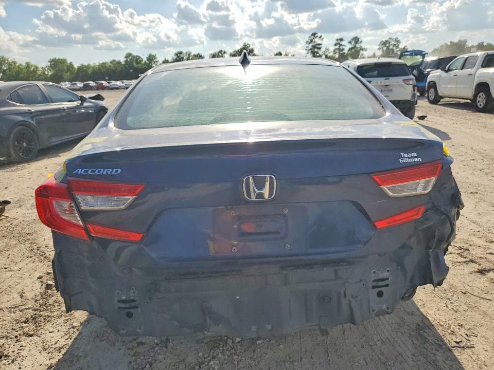 2018 HONDA ACCORD LX 6