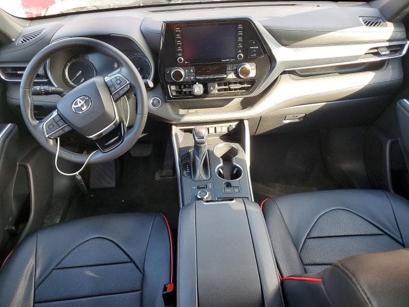 2021 TOYOTA HIGHLANDER XSE 8