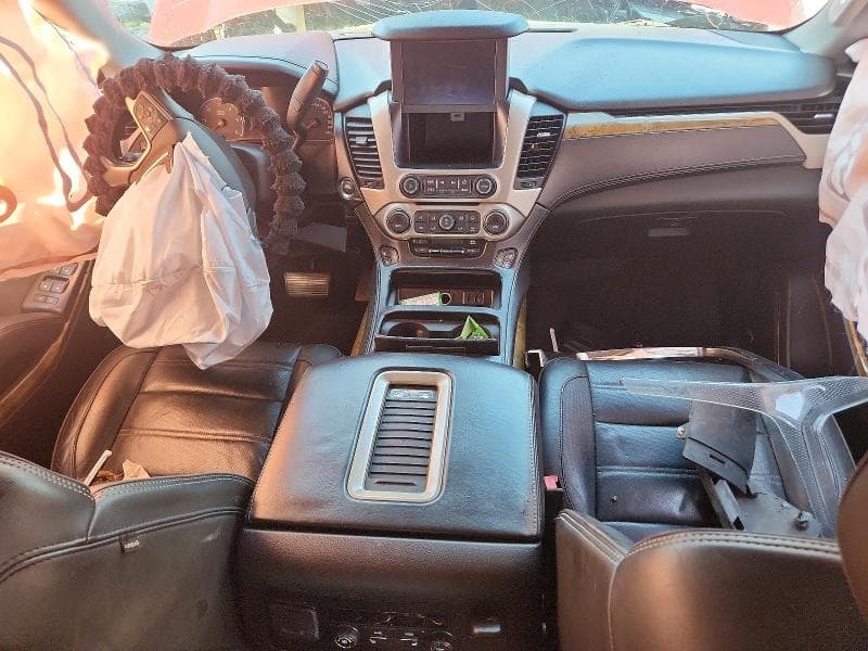 2017 GMC YUKON DENALI 8