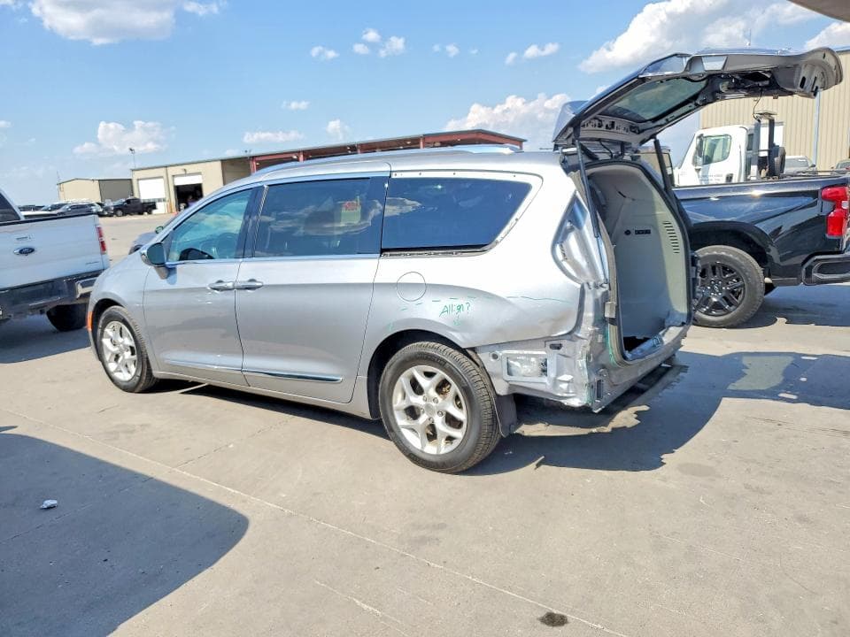 2020 CHRYSLER PACIFICA LIMITED 2