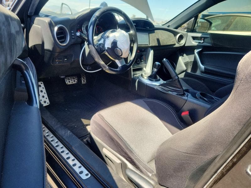 2017 TOYOTA 86 BASE 8