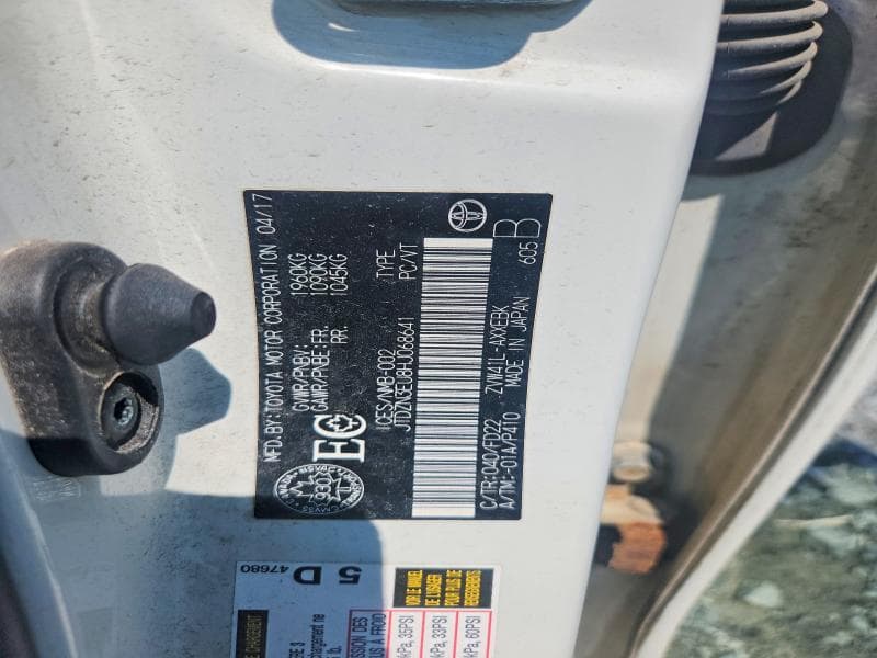 2017 TOYOTA PRIUS V TWO 12