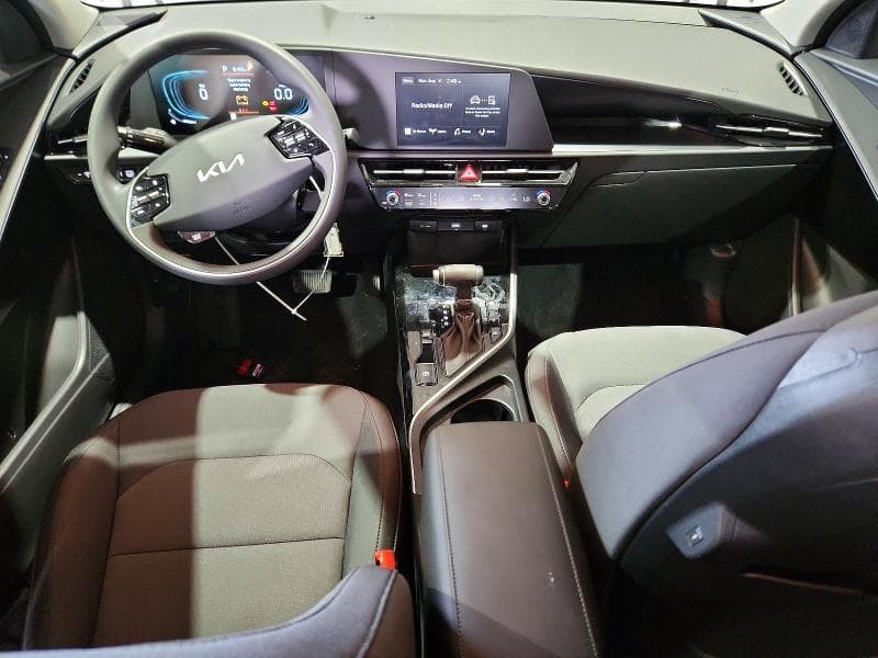 2026 KIA NIRO LX 8
